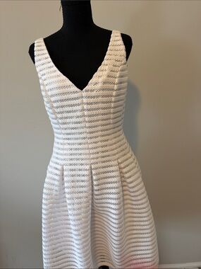 Sleeveless White Textured V-Neck Fit & Flare Midi Dress